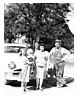 fred-luella-linda-jim-53-pontiac.jpg